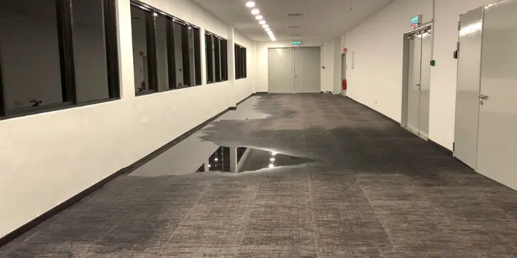 Commercial building repairs and commercial property restoration in spotting building problems